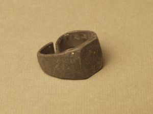 MUO-038351: Kalup za izradu nakita: kalup