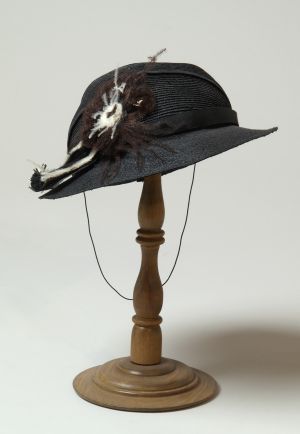 MUO-020138: Ženski šešir: šešir