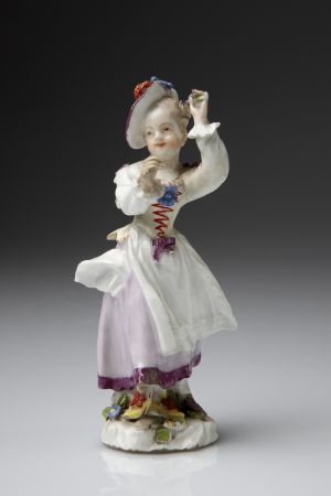 MUO-021468: Mala plesačica: figurica