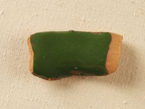 MUO-039818/01: Fragment ocakljene gline: fragment ocakljene gline