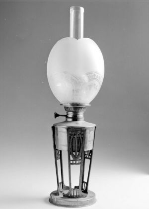 MUO-030417: Petrolejska lampa: lampa - petrolejska