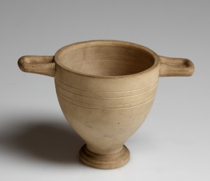 MUO-004169/34: Vazica (imitacije klasične keramike): vazica