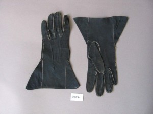 MUO-022227/01/2: Rukavice: rukavice