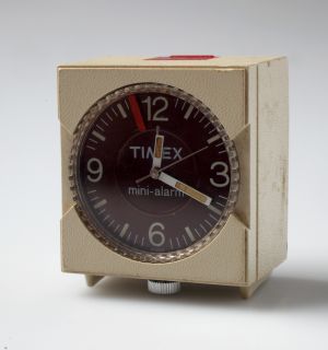 MUO-052109: Timex mini-alarm: budilica