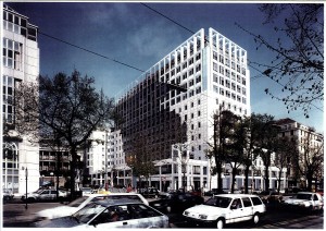 MUO-057475: Preoblikovanje fasade zgrade Gartenbau, Parkring 12, Beč: arhitektonska studija