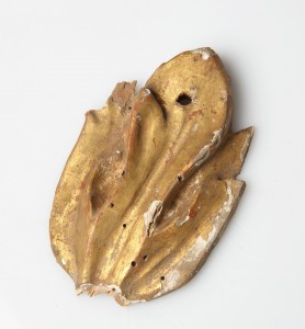 MUO-005114: Fragment lisnatog ornamenta: fragment