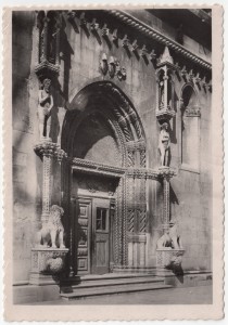MUO-055478: Šibenik - Portal katedrale: razglednica