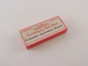 MUO-013351/03: Schering's Formalin-pastillen: kutija