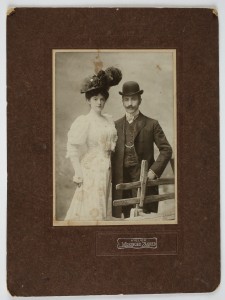MUO-056121: Portret bračnog para: fotografija