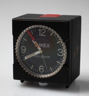 MUO-052108: Timex mini-alarm: budilica