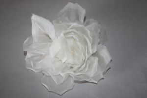 MUO-055517/01: Ruža od svile: ruža od svile