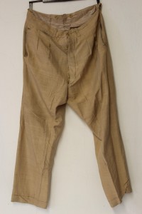MUO-014198/02: hlače: odijelo