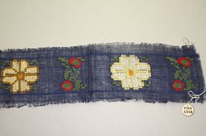 MUO-004348: Uzorak narodnog tkanja: uzorak narodnog tkanja