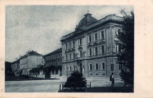 MUO-032444: Zagreb - Sveučilišni trg i Hrvatski školski muzej: razglednica