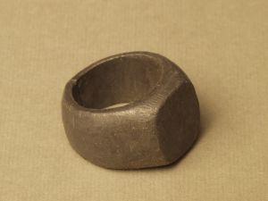 MUO-038354: Kalup za izradu nakita: kalup