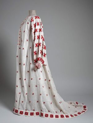 MUO-016926: Haljina s narodnim vezom: haljina