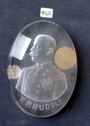 MUO-018627: Kronprinz Rudolf: medaljon s portretom