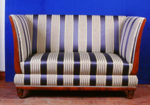 DIJA-1172: sofa