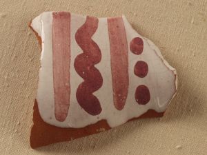 MUO-039818/06: Fragment ocakljene gline: fragment ocakljene gline