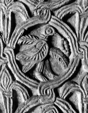 MUO-040007/14: Ptica : Plutej oltarne pregrade iz Sv. Nediljice u Zadru: fotografija