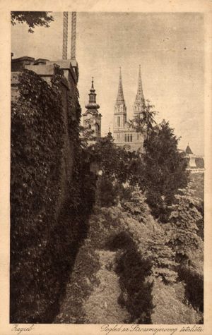MUO-038667: Zagreb - Pogled na katedralu: razglednica