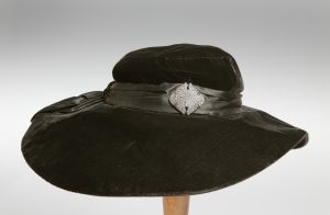 MUO-012663: Ženski šešir: šešir