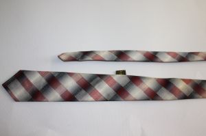 MUO-050214: Kravata: kravata