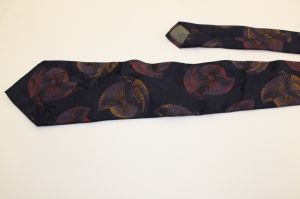 MUO-050201: Kravata: kravata