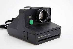 MUO-046570: Polaroid 2000: fotoaparat