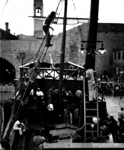MUO-048831: Scena, jedrenjak "Santa Maria" iz predstave Kristofor Kolumbo ?: fotografija