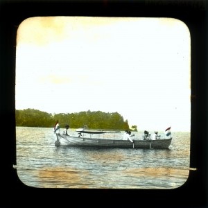 MUO-035118/12: U čamcu na rijeci: dijapozitiv