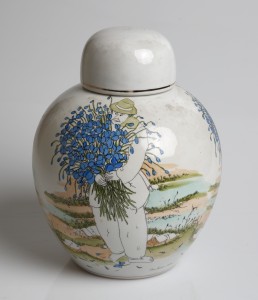 MUO-027720: Vaza s poklopcem: vaza s poklopcem