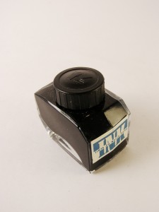 MUO-048922/02: Karbon tinta za naliv pero: bočica