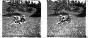 MUO-035130/03: Djeca u planini: stereodijapozitiv
