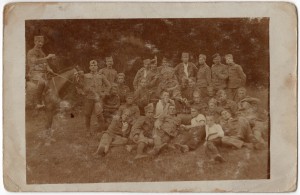 MUO-036449: Grupa vojnika: fotografija