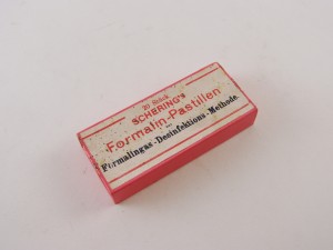 MUO-013351/02: Schering's Formalin-pastillen: kutija