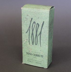 MUO-039456/02: NINO CERRUTI  1881: kutija za parfemsku bočicu