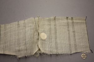 MUO-004297: Uzorak narodnog tkanja: uzorak narodnog tkanja