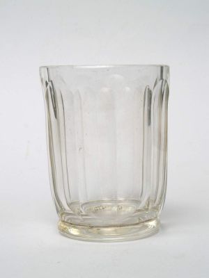 MUO-016090/01: Čaša (za vodu): čaša