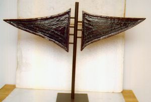 MUO-050295: Murcielago: keramoskulptura