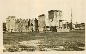 MUO-049395: Trogir - Tvrđava iz mletačkog doba i gloriet iz Napoleonova doba: razglednica