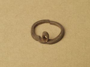 MUO-038376: Kalup za izradu nakita: kalup