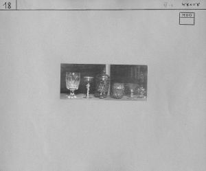 FOTO-00018: čaše; boce; pokali