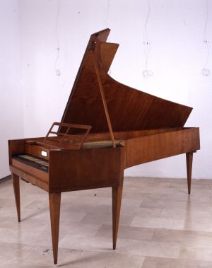 DIJA-5435: klavir