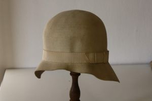 MUO-020076: Ženski šešir: šešir