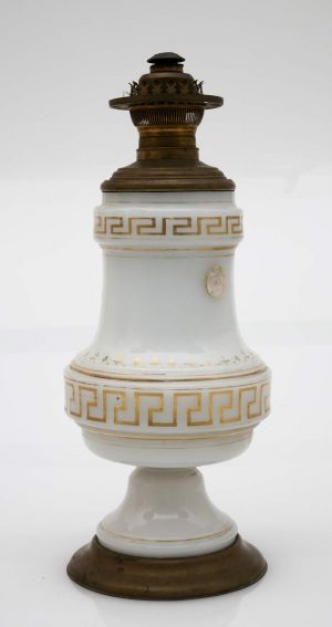 MUO-019209: Svjetiljka: svjetiljka