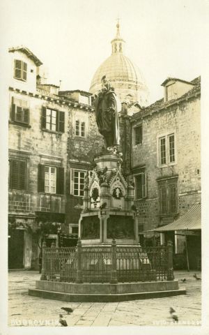 MUO-040808: Dubrovnik - Spomenik Gunduliću: razglednica