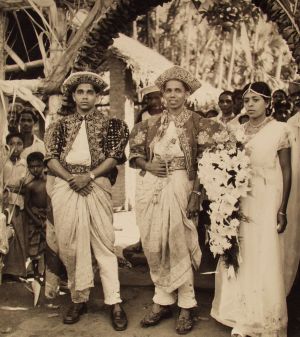 MUO-035617: Singaleška svadba, Kandy, 1955.: fotografija