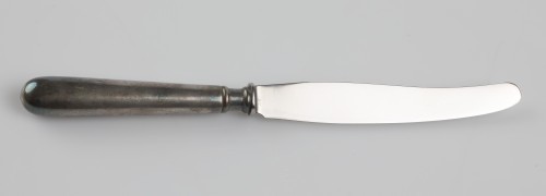 MUO-042307/11: Nož: nož