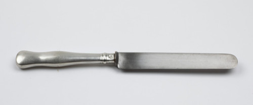 MUO-017944/17: Nož: nož